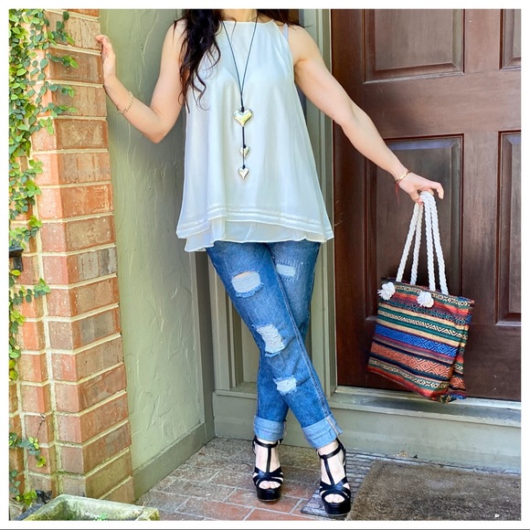 PRETTY LAYERED CHIC SLEEVELESS TOP - Picture 8 of 8